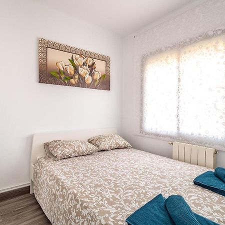 Lovely Apartment Barca 2 Sant Adria de Besos Ngoại thất bức ảnh