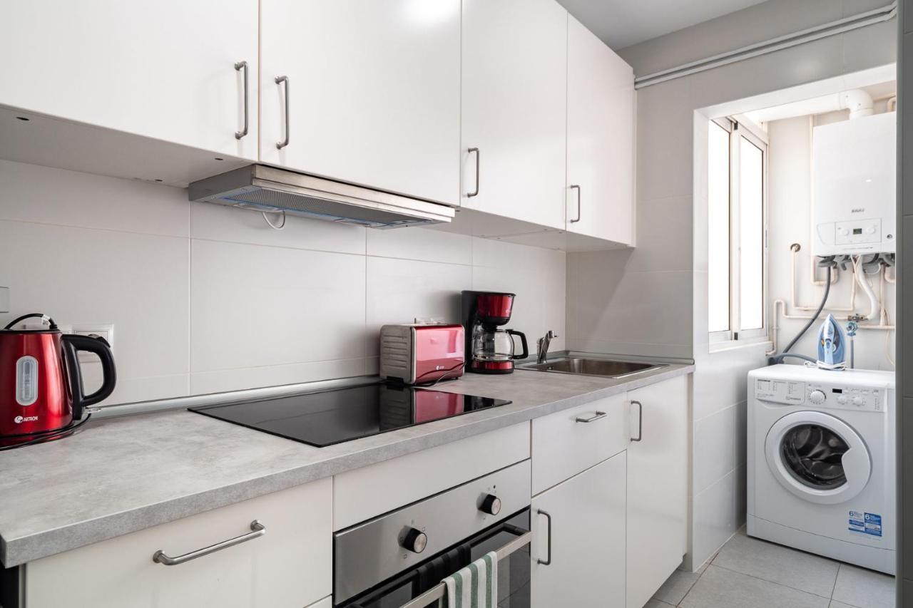 Lovely Apartment Barca 2 Sant Adria de Besos Ngoại thất bức ảnh